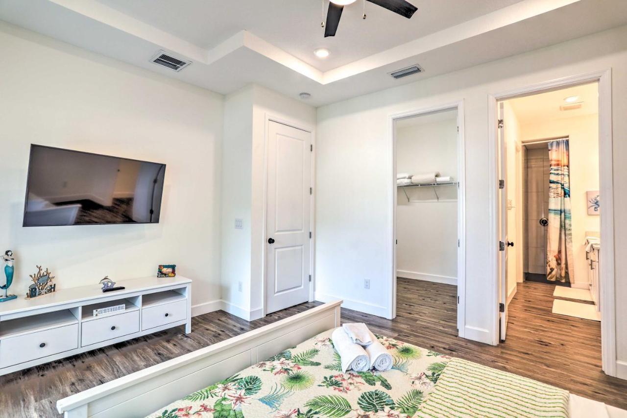 Family-Friendly Tampa Home Less Than 3 Mi To Ocean! Exterior photo